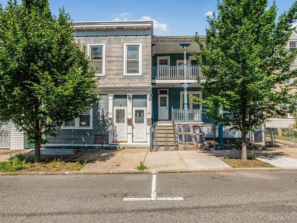 22-24 S Eckar , Irvington, NY 10533