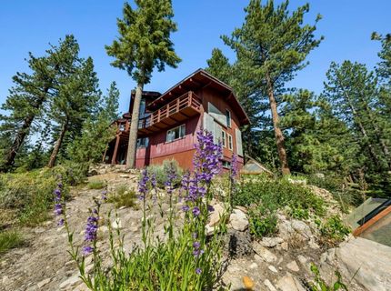 2331 Del Norte Street, South Lake Tahoe, CA 96150 Photo