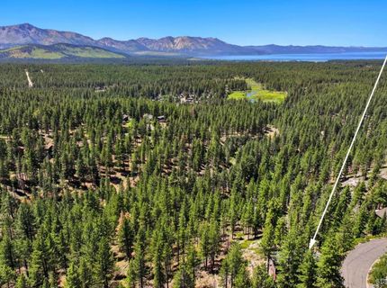 2331 Del Norte Street, South Lake Tahoe, CA 96150 Photo
