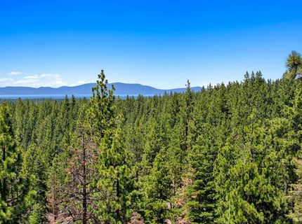 2331 Del Norte Street, South Lake Tahoe, CA 96150 Photo