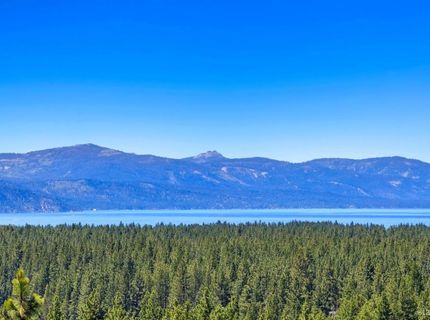 2331 Del Norte Street, South Lake Tahoe, CA 96150 Photo