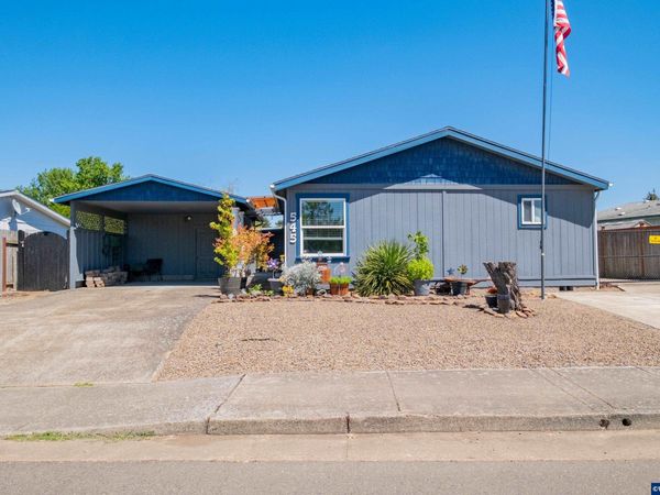 545 W Airway Rd, Lebanon, OR 97355