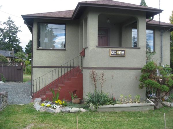 10391 Resthaven Dr , Sidney, BC V8L 3H4