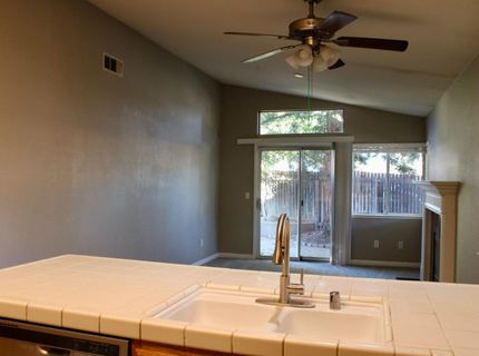 8941 Mandalay Way, Elk Grove, CA 95624 Photo