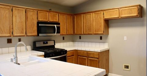 8941 Mandalay Way, Elk Grove, CA 95624 Photo