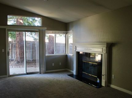 8941 Mandalay Way, Elk Grove, CA 95624 Photo