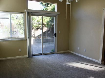 8941 Mandalay Way, Elk Grove, CA 95624 Photo