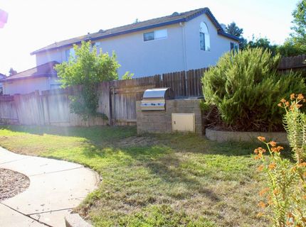 8941 Mandalay Way, Elk Grove, CA 95624 Photo
