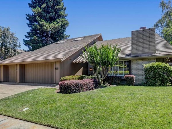 2007 Jordan Hill Way, Gold River, CA 95670