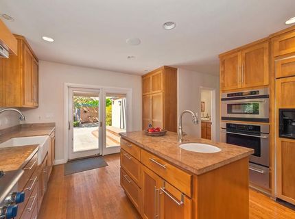551 Southgate Rd, Sacramento, CA 95815 Photo
