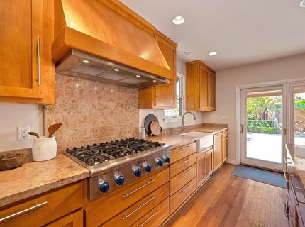 551 Southgate Rd, Sacramento, CA 95815 Photo