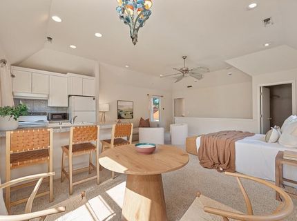 551 Southgate Rd, Sacramento, CA 95815 Photo