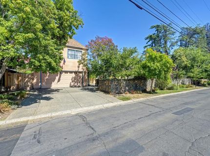 551 Southgate Rd, Sacramento, CA 95815 Photo