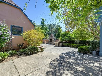 551 Southgate Rd, Sacramento, CA 95815 Photo
