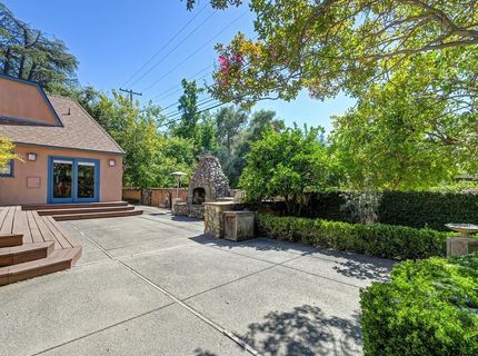 551 Southgate Rd, Sacramento, CA 95815 Photo