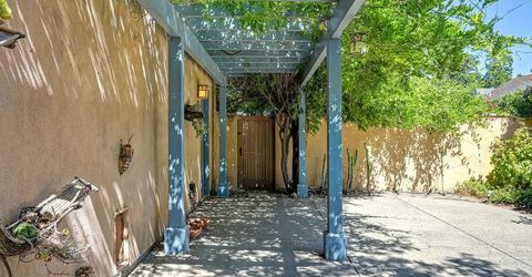 551 Southgate Rd, Sacramento, CA 95815 Photo