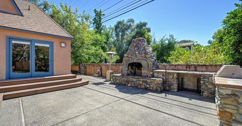 551 Southgate Rd, Sacramento, CA 95815 Photo