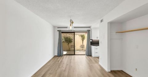 4848 El Cemonte Ave #5, Unit 5, Davis, CA 95618 Photo