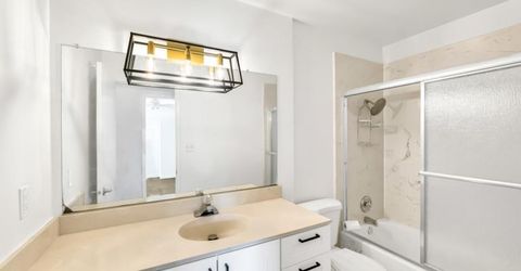4848 El Cemonte Ave #5, Unit 5, Davis, CA 95618 Photo