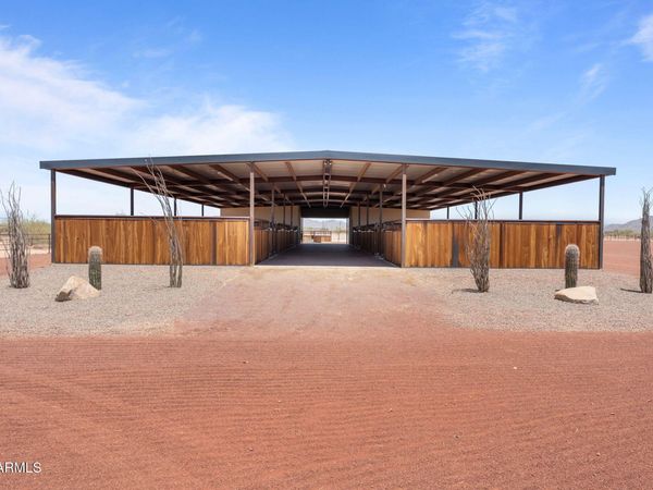 48810 W LONG RIFLE Road, Aguila, AZ 85320