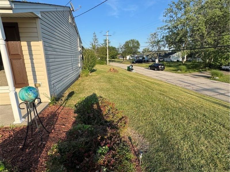 6215 Randolph Road, Bedford Heights, OH 44146 Photo 12