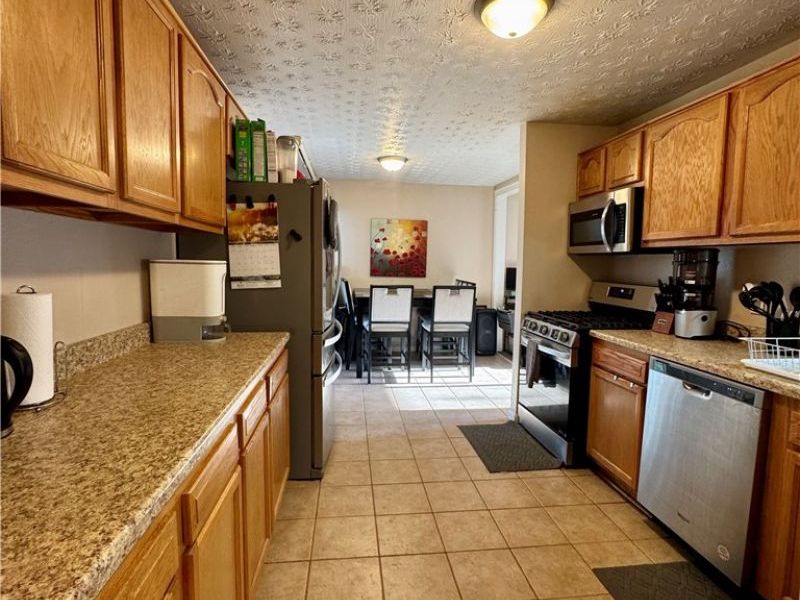 6215 Randolph Road, Bedford Heights, OH 44146 Photo 2