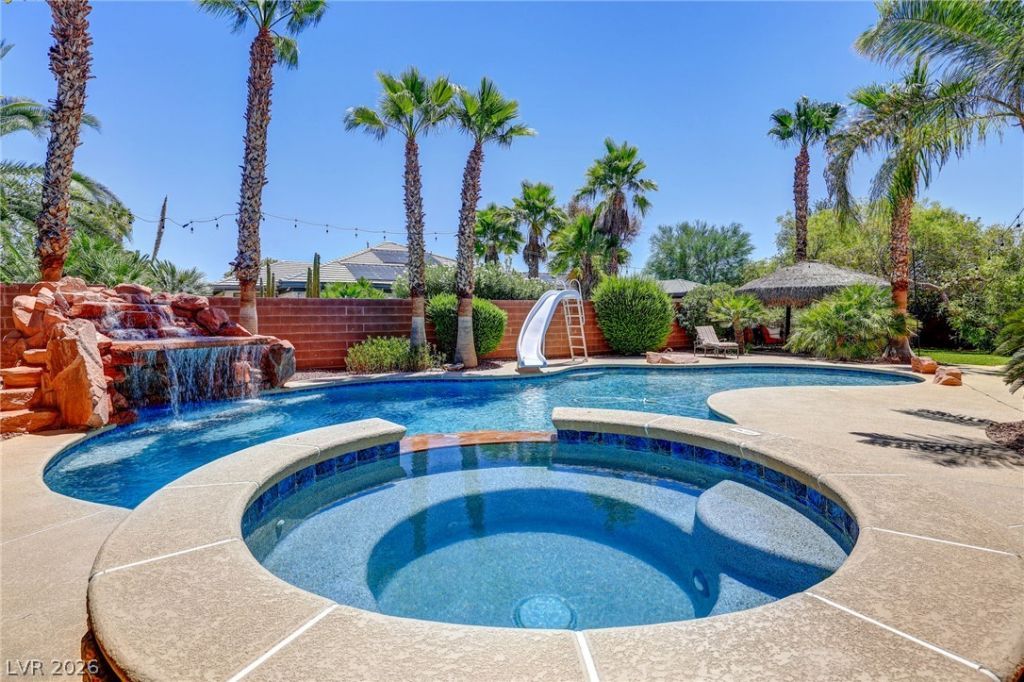 6904 May Basket Avenue, Las Vegas, NV 89131 Main Photo