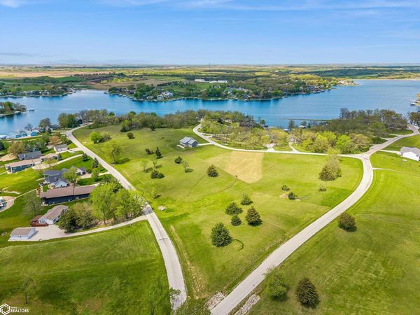 3313 INDIAN POINT Drive, Ellston, IA 50074