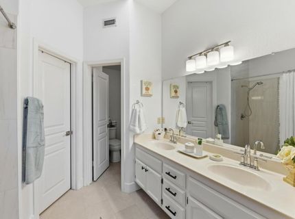 7112 Sunpace Ln, Sacramento, CA 95828 Photo