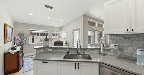 7112 Sunpace Ln, Sacramento, CA 95828 Photo