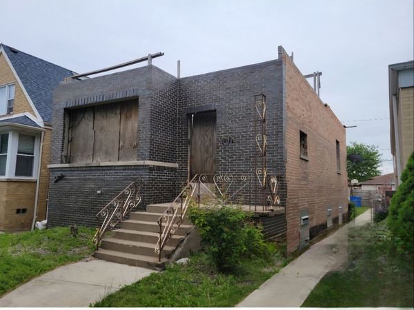 4637 S Kilpatrick Avenue , Chicago, IL 60632