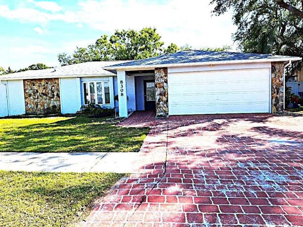8308 123RD AVENUE , LARGO, FL 33773