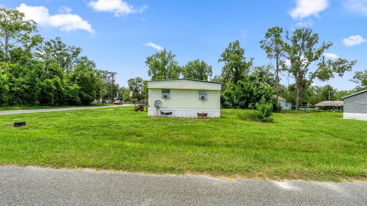 5383 Orange Street , Hampton, FL 32044 Photo