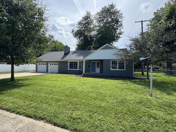 313 S 32nd Street, Terre Haute, IN 47803