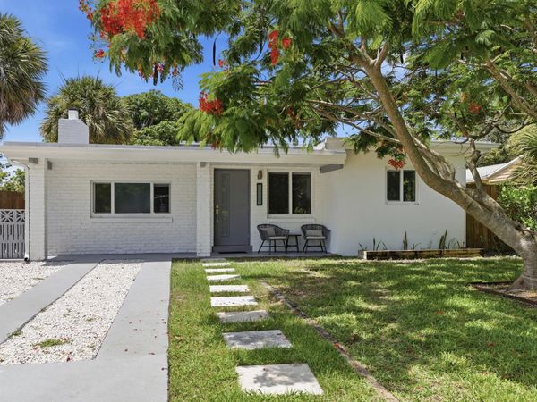 1225 15th Avenue N, Lake Worth Beach, FL 33460