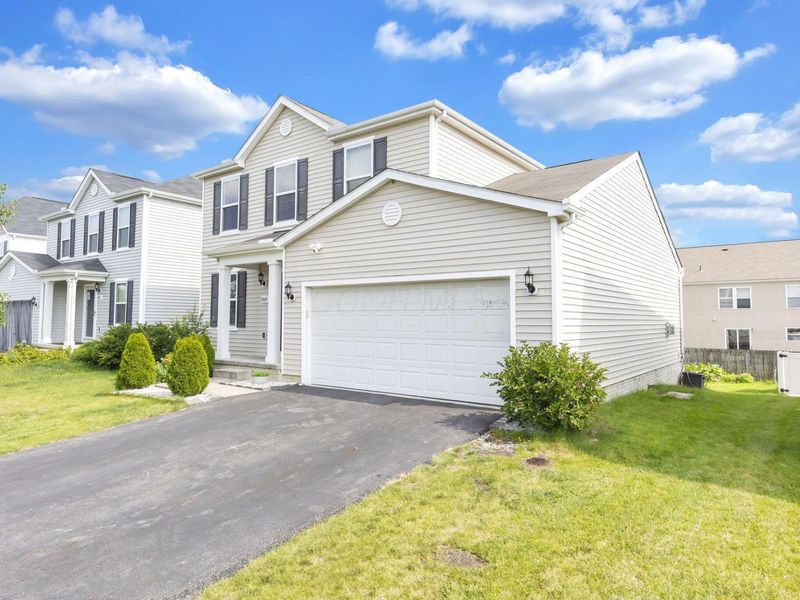 8669 Conestaga Valley Drive , Blacklick, OH 43004 Photo 4