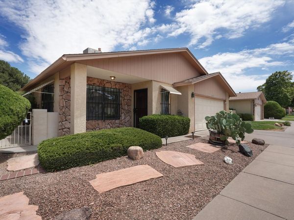 10717 Towne Park Drive NE, Albuquerque, NM 87123