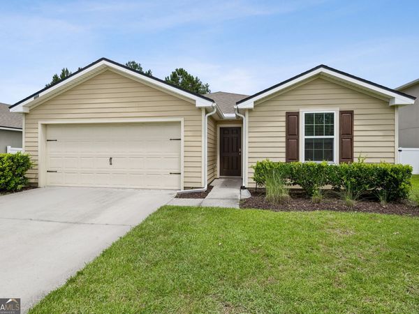 302 Cedar Breeze Drive, Kingsland, GA 31548