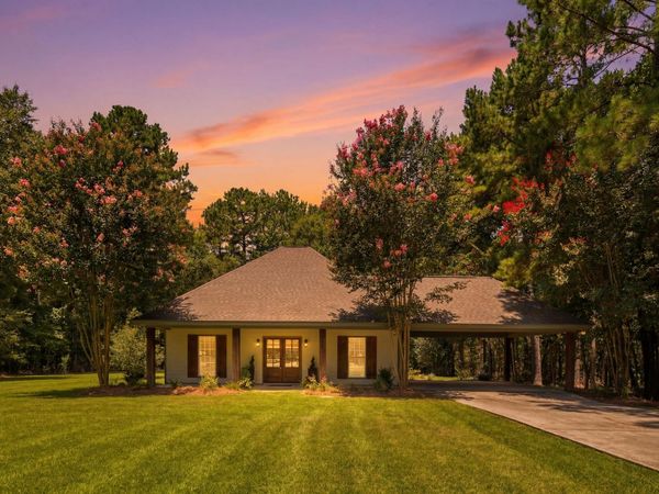 301 Warren Lott Road, Sumrall, MS 39482