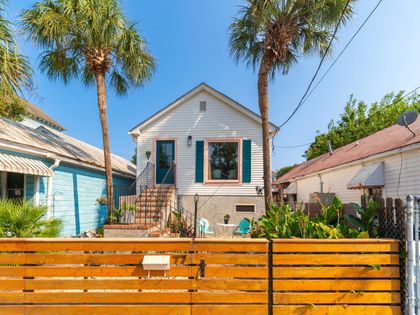77 Nunan Street Charleston, SC 29403