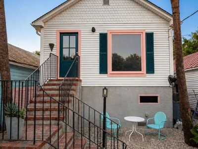 77 Nunan Street, Charleston, SC 29403