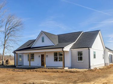 40 Ellie Ct Court, Mayfield, KY 42066