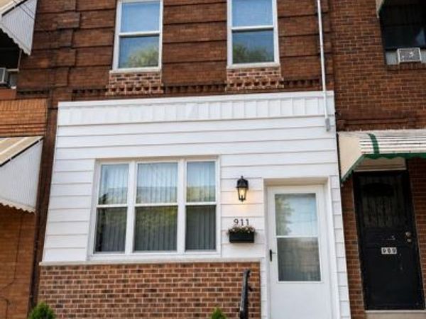 911 WOLF STREET , PHILADELPHIA, PA 19148