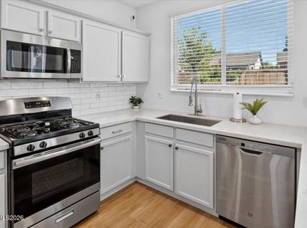 8208 Anchor Point Drive, Reno, NV 89506 Photo