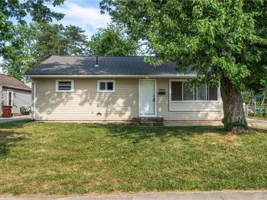 2806 Purdue Drive, Dayton, OH 45420