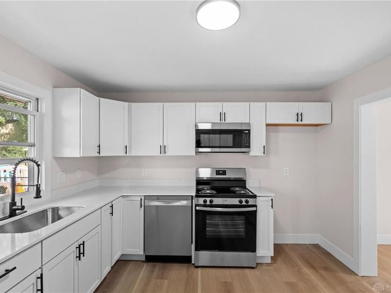 2806 Purdue Drive, Dayton, OH 45420 Photo 8