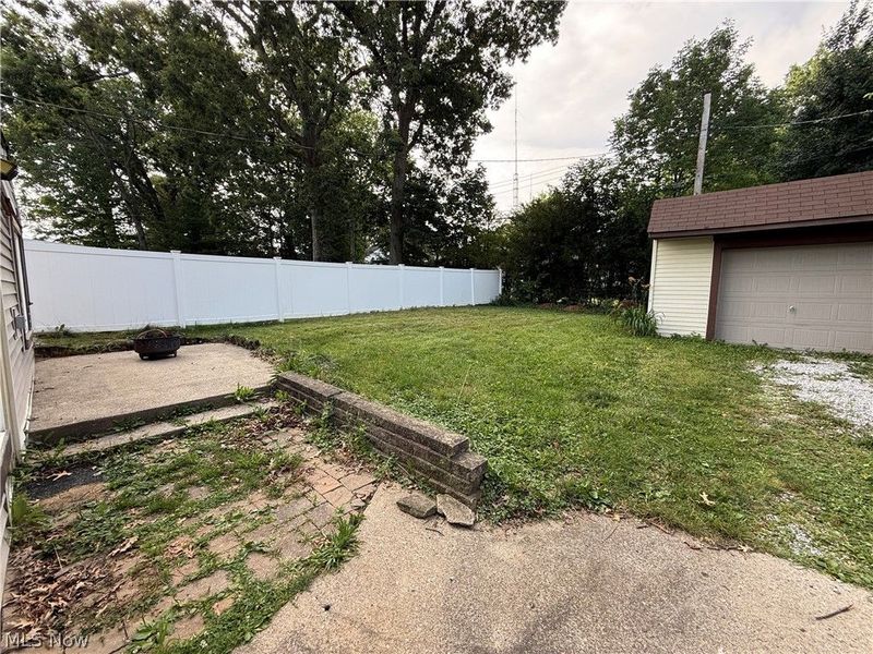 1818 Schiller Avenue, Cuyahoga Falls, OH 44223 Photo 12