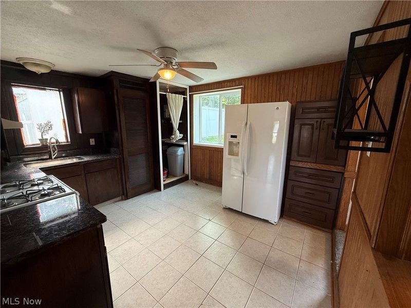 1818 Schiller Avenue, Cuyahoga Falls, OH 44223 Photo 8