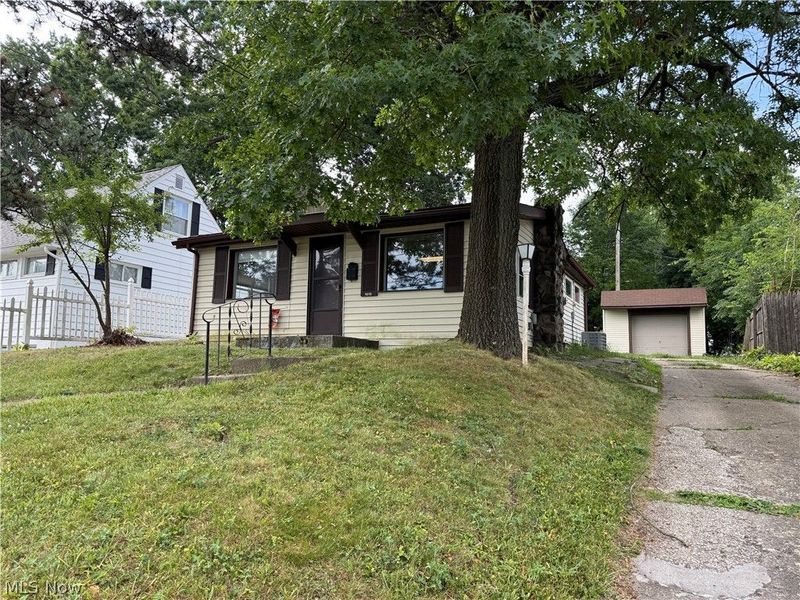 1818 Schiller Avenue, Cuyahoga Falls, OH 44223 Photo 1