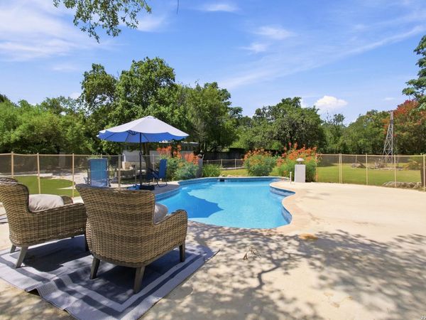 10011 Southwell Road, San Antonio, TX 78240